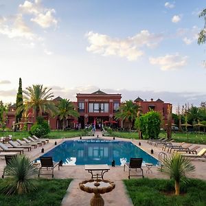 Nomadz Palace